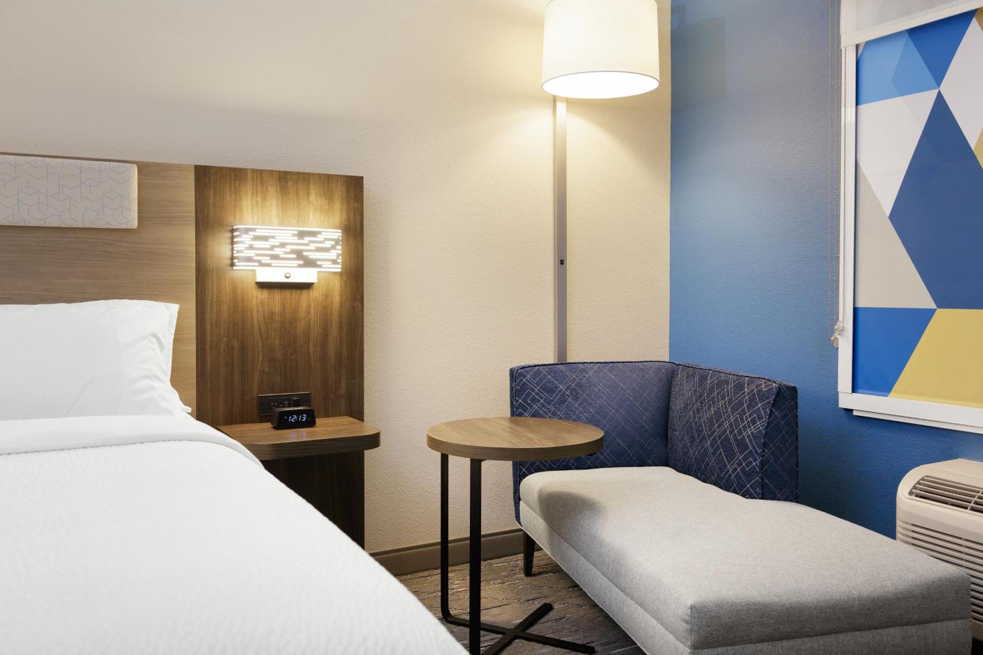 Holiday Inn Express - South Haven By Ihg Eksteriør billede